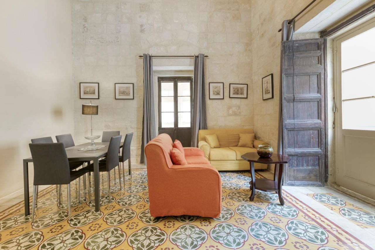 Vlt214- Valletta 2 Bedroom Townhouse Luaran gambar